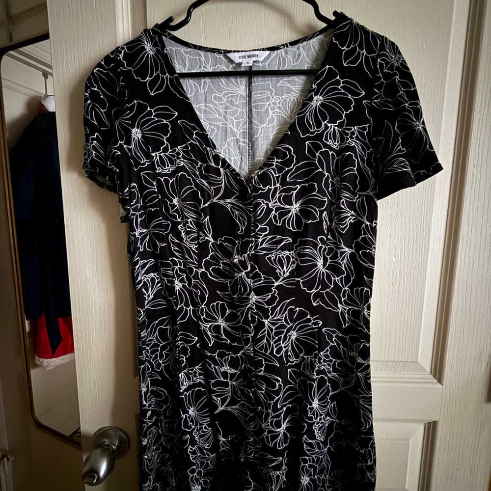 NWOT Steve Madden Floral Romper